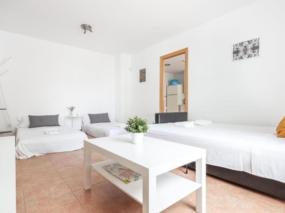 Alojamiento Con Piscina Y Parking En Sevilla La Algaba Exterior foto